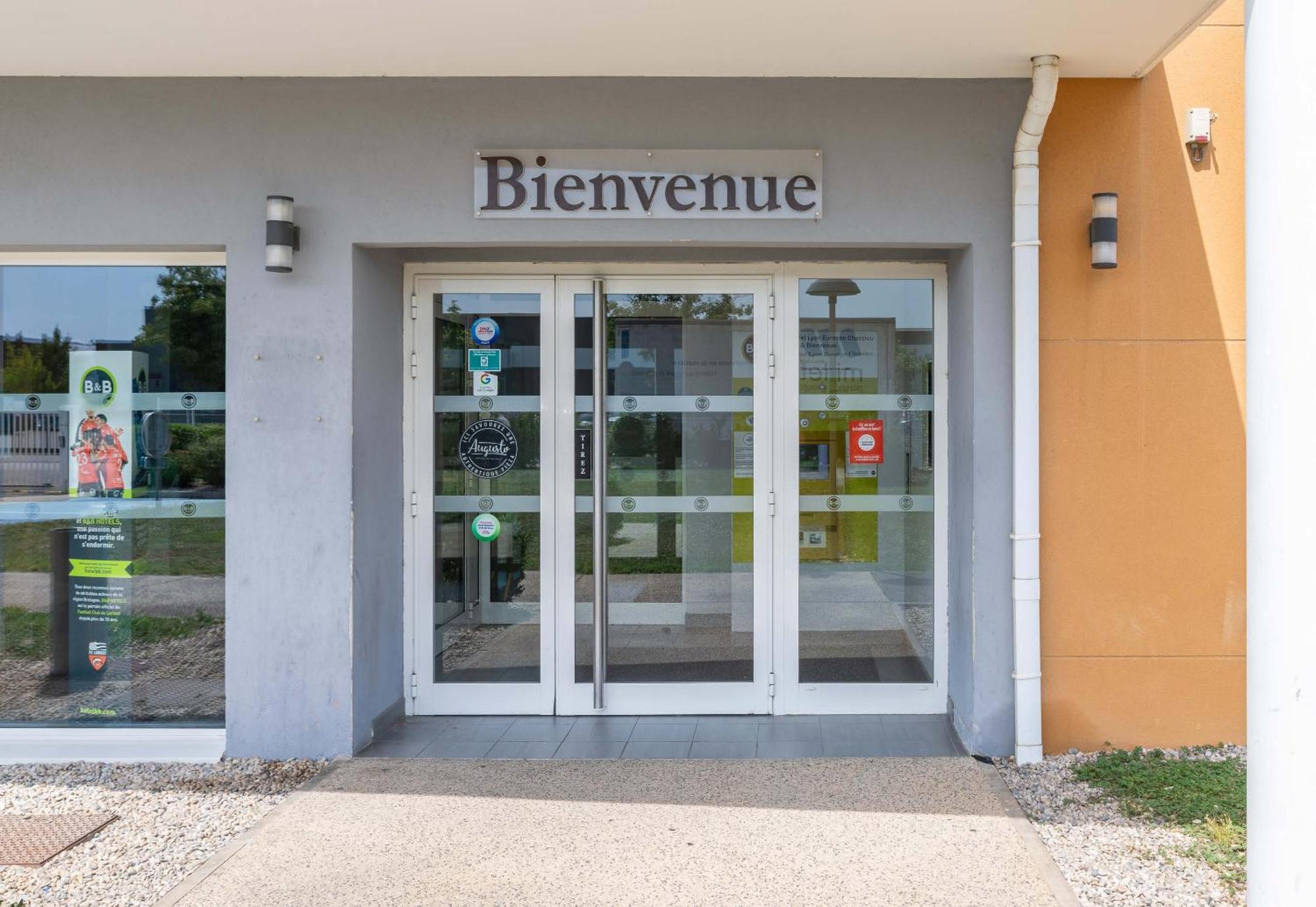 B&B Hôtel Lyon Eurexpo Chassieu Exterior foto